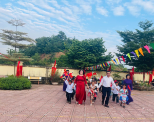 TRƯỜNG TIỂU HỌC ĐIỆN BIÊN PHỦ PHÂN HIỆU HOÀNG VĂN NÔ LONG TRỌNG TỔ CHỨC LỄ KHAI GIẢNG NĂM HỌC MỚI